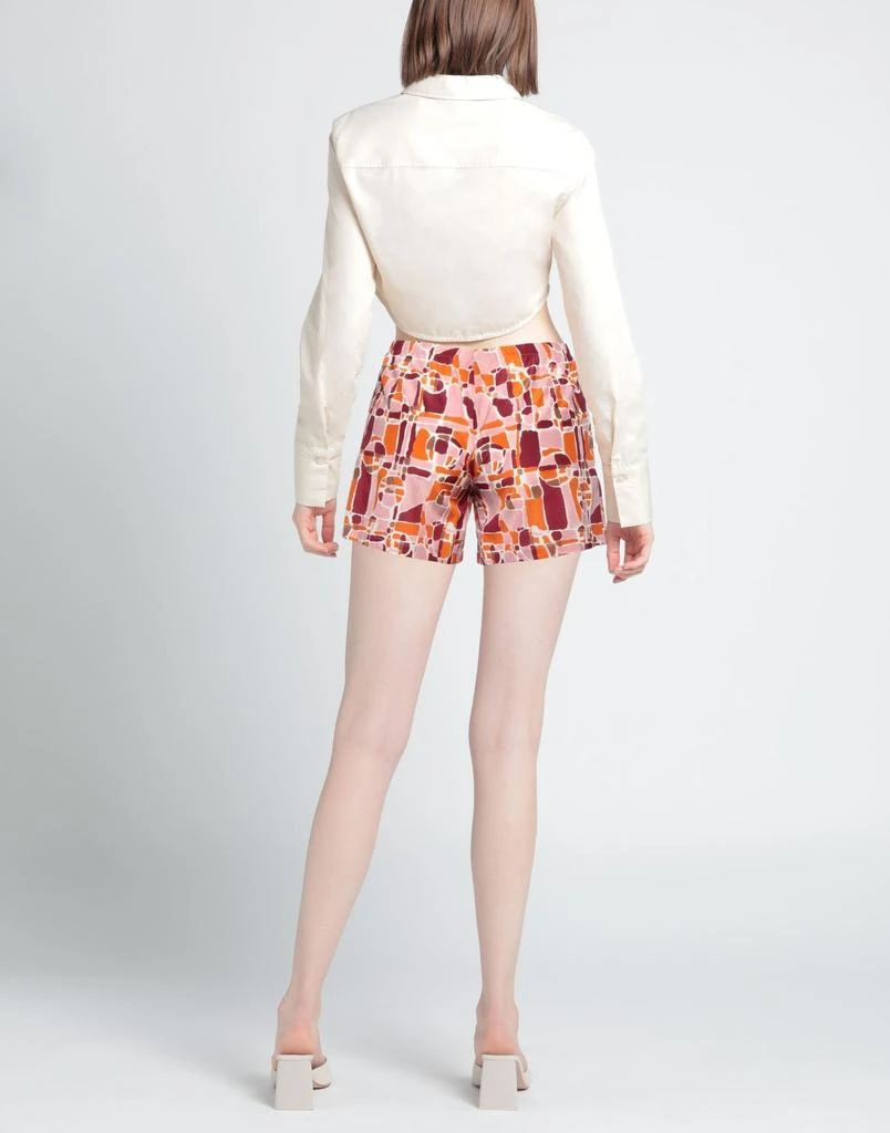 Laura Urbinati Shorts & Bermuda 3