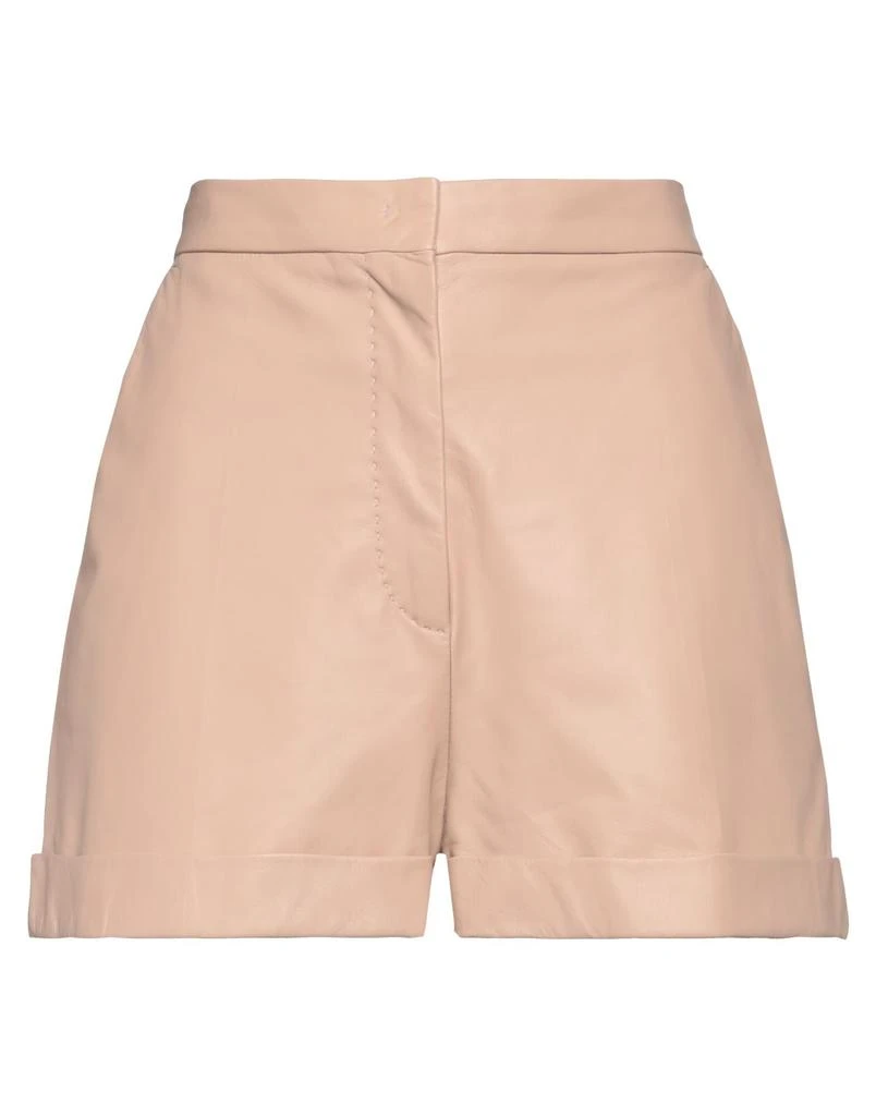 Max Mara Shorts
Bermuda 1