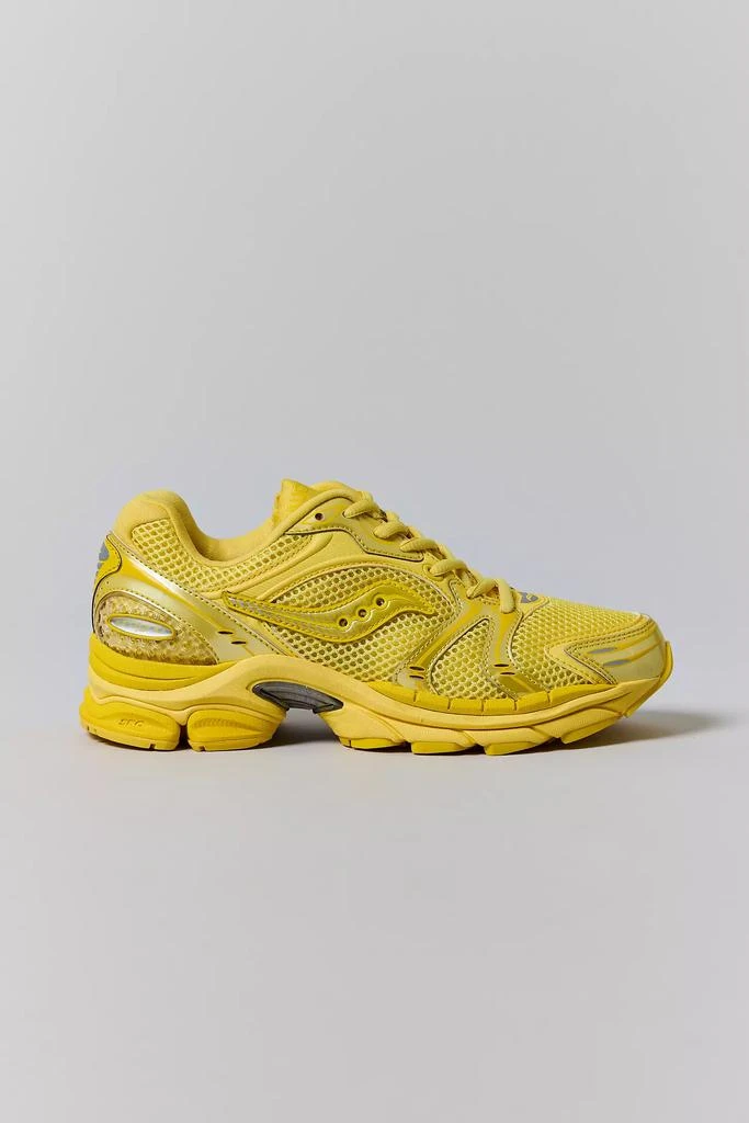 Saucony Saucony Men's ProGrid Triumph 4 Sneaker 2