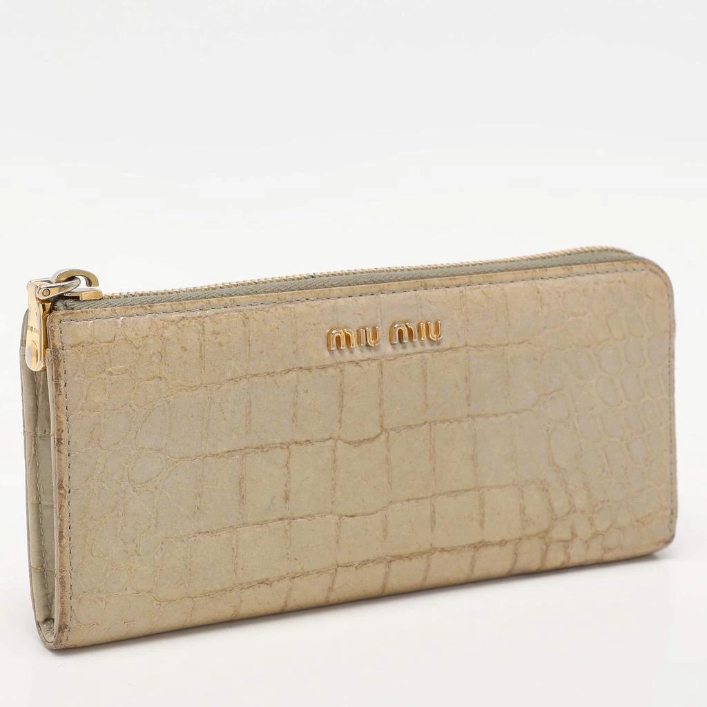Miu Miu Miu Miu Light Green Croc Embossed Patent Leather Continental Wallet 5