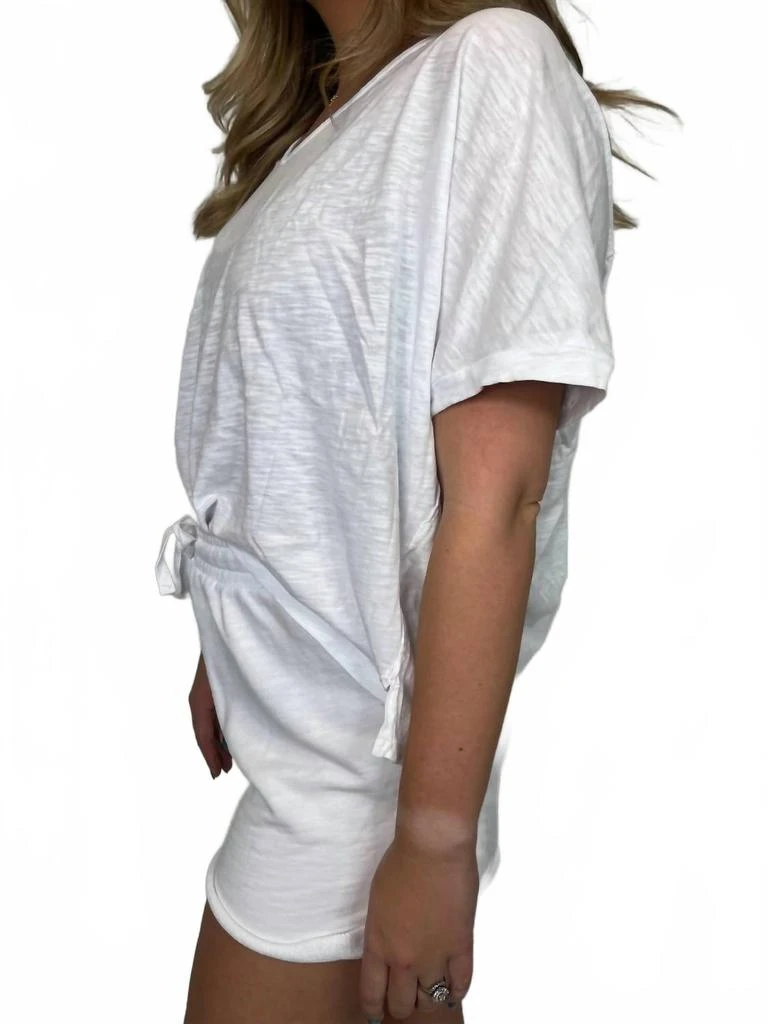 Bobi Oversize V-Neck Tee In White 5