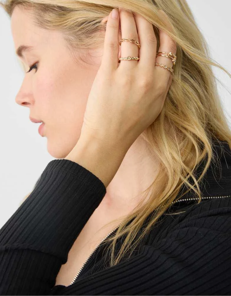 Stradivarius Stradivarius Set of rhinestone rings in gold 2