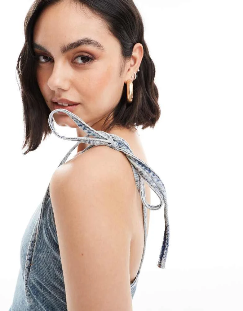 Pull&Bear Pull&Bear strappy denim mini dress in medium blue 2