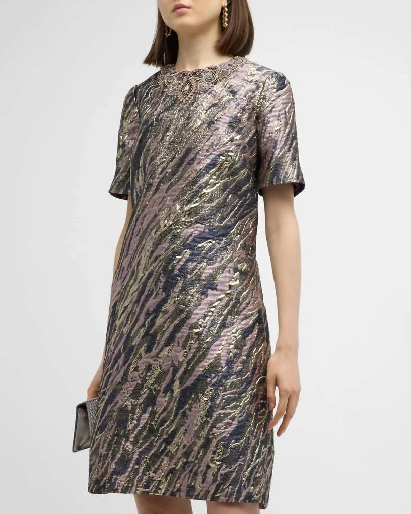 Shop Rickie Freeman For Beaded Metallic Jacquard Shift Dress In Blush And  Navy Metallic on Sale at BeyondStyle  Get 53% Off Rickie Freeman For  Beaded Metallic Jacquard Shift Dress In Blush