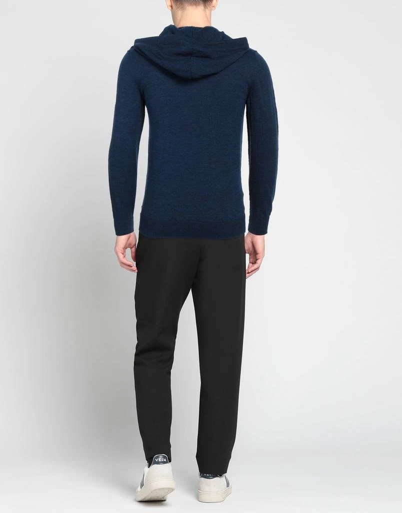 YOON Sweater 3