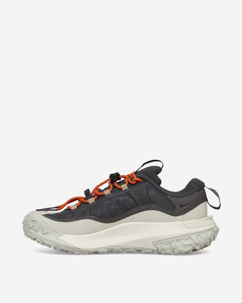 NIKE ACG Mountain Fly 2 Low GORE-TEX Sneakers Dark Smoke Grey / Khaki 3