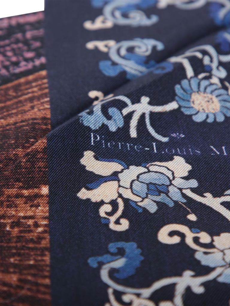 Pierre-louis Mascia Pierre-Louis Mascia Scarves