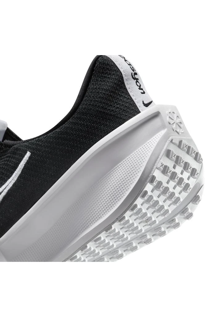 NIKE Interact Run EasyOn Running Sneaker 10