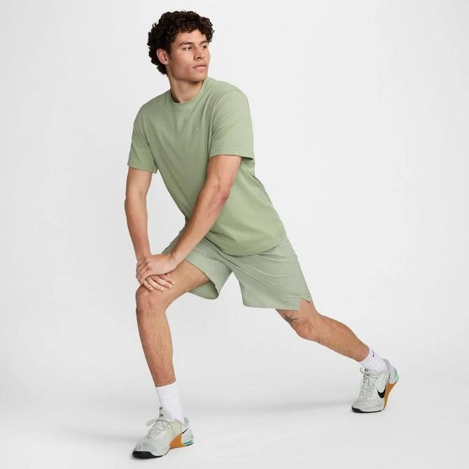 NIKE Men's Nike Unlimited Dri-FIT 7&quot; Unlined Versatile Shorts 2