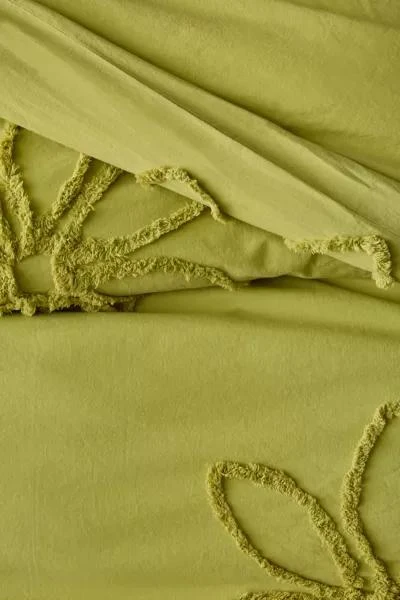 Urban Outfitters Daisy Tufted Core Duvet Cover 4