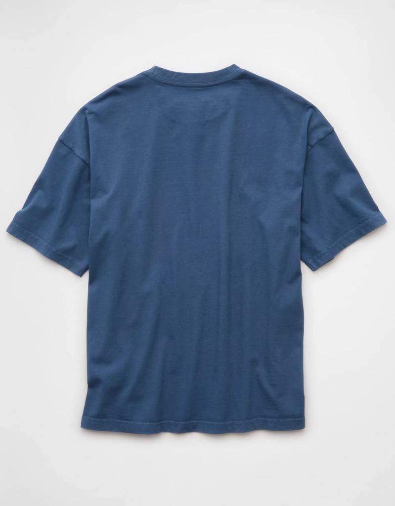 AE AE Boxy Snoopy Graphic T-Shirt