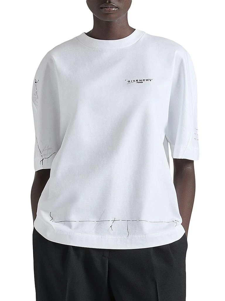 Givenchy Boxy Fit T-Shirt in Cotton with Trompe L
ſil Pattern 4