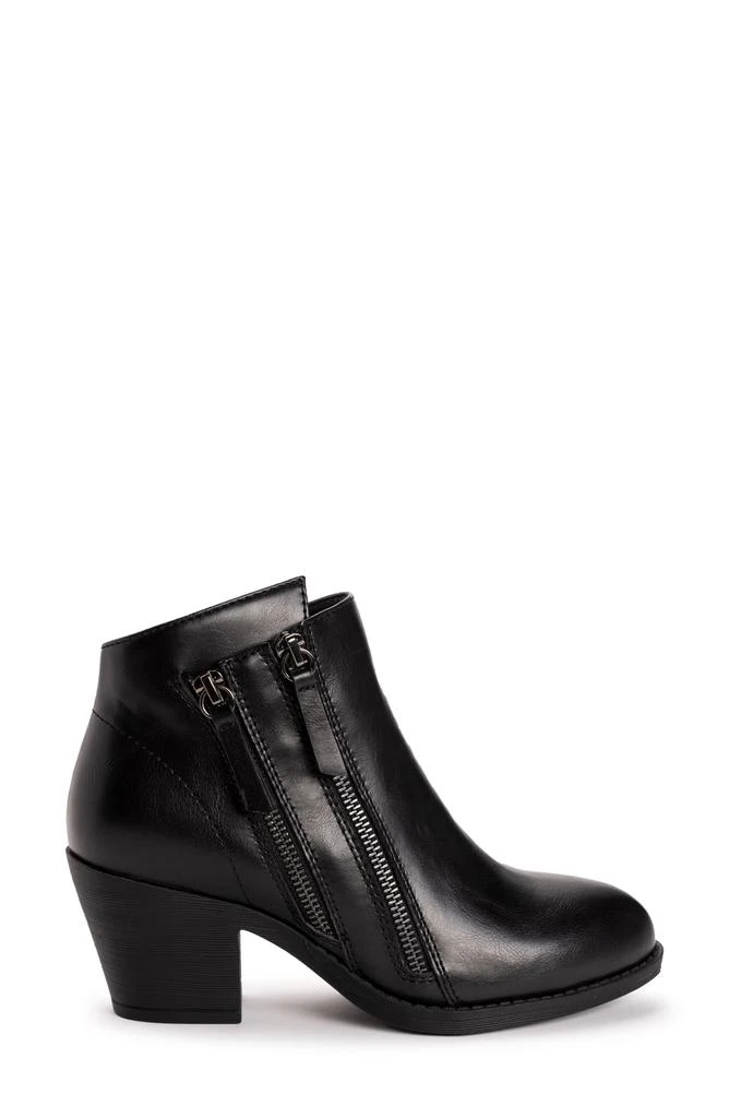 MUK LUKS Yellowstone Yardley Bootie 4