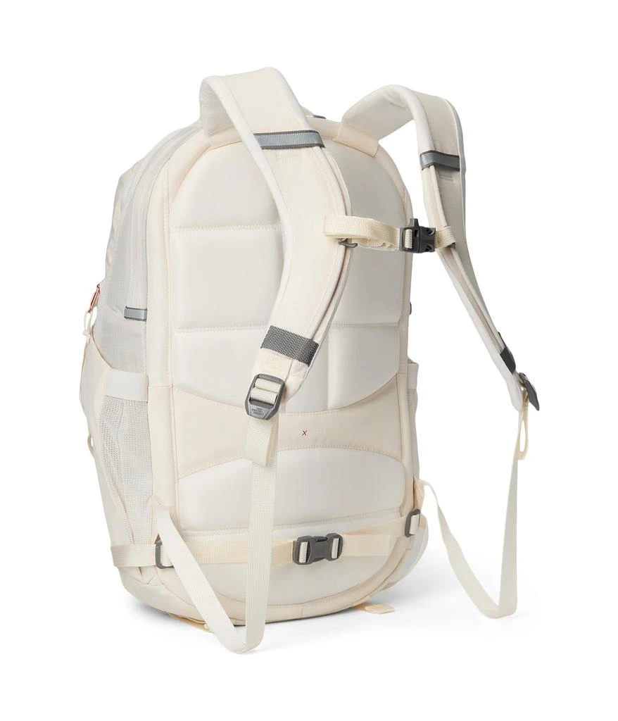 The North Face Women's Surge Luxe 2