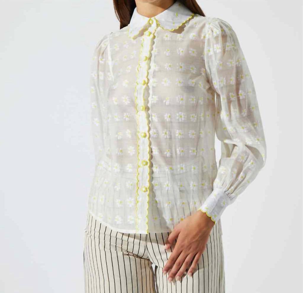 Manoush Manoush - Whimsical Daisy Embroidery Blouse