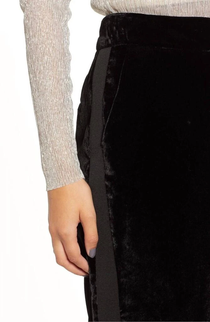 Chelsea28 Chelsea28 - Velvet High Rise Wide Leg Trousers 4