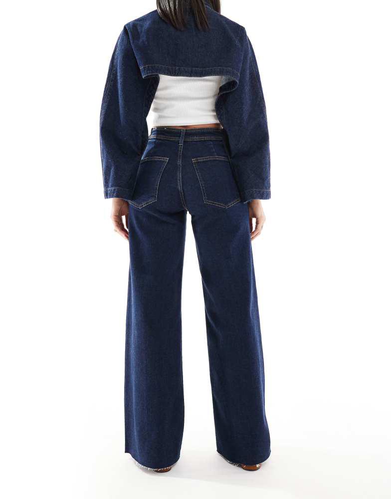 Stradivarius Stradivarius minimalist jeans with seams in dark blue