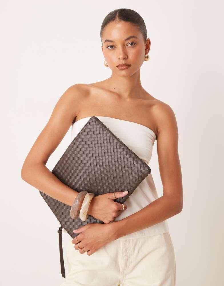 GINA TRICOT Gina Tricot faux leather braided weave laptop case in brown