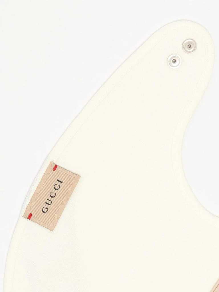 Gucci Bib Pink 2