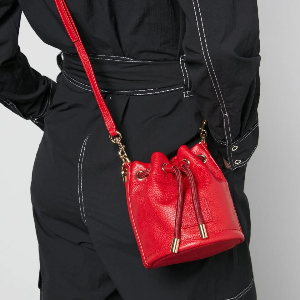 Marc Jacobs Marc Jacobs The Micro Leather Bucket Bag 2