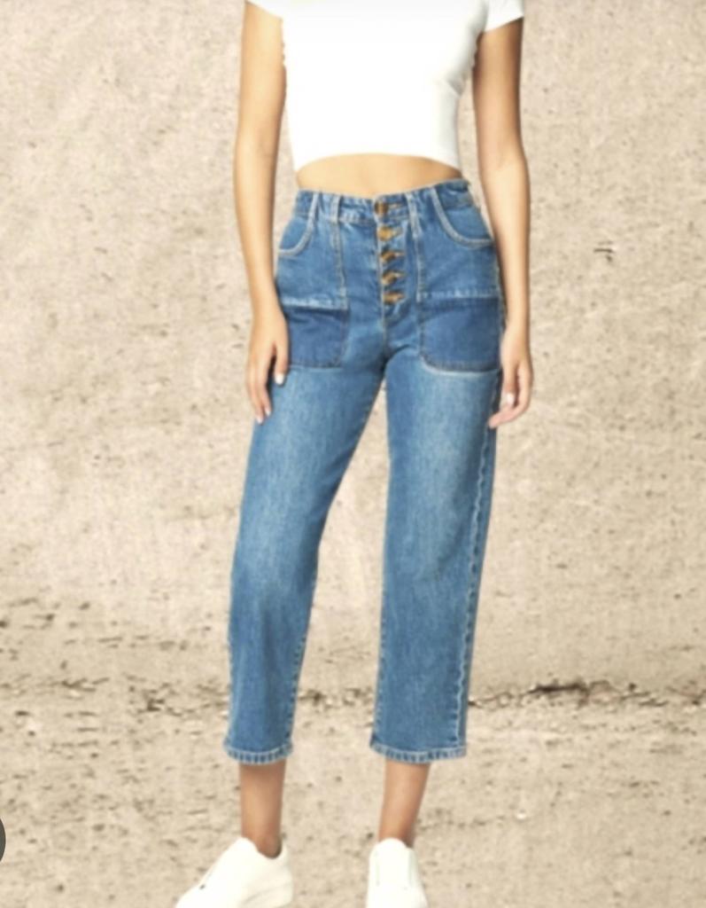 Blank NYC Women Exposed Button Fly Big Pockets In Into The Blue