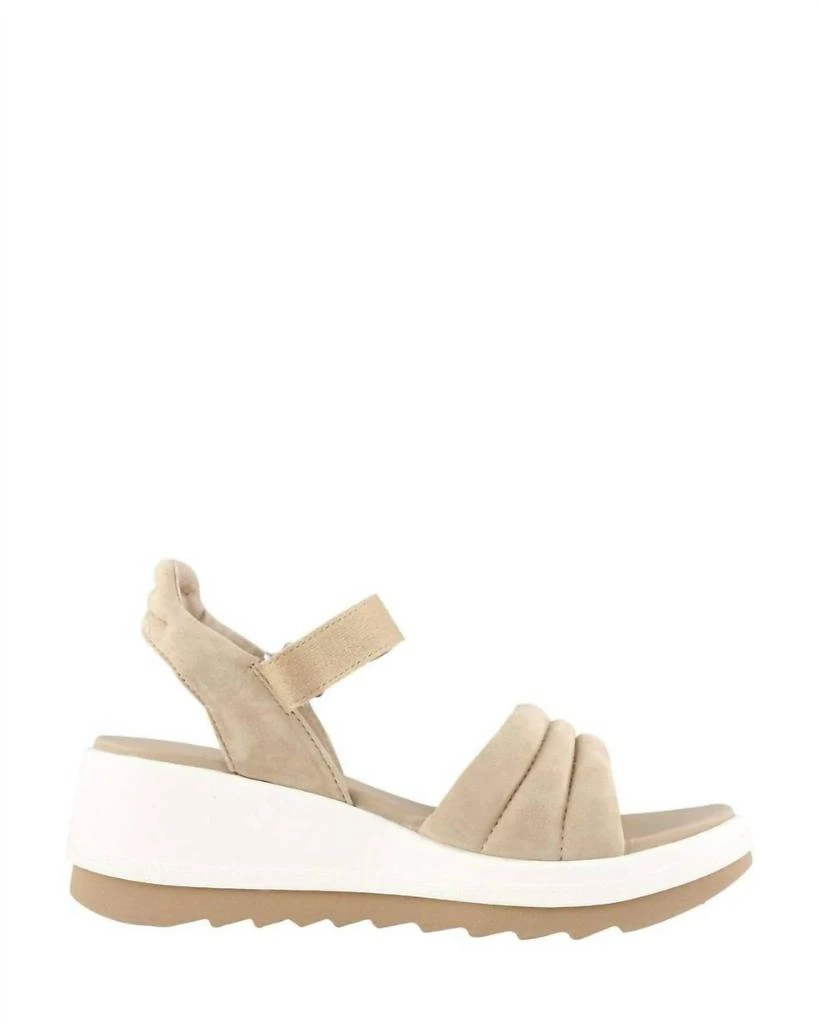 Cougar Women's Honey Wedge Sandal 1
