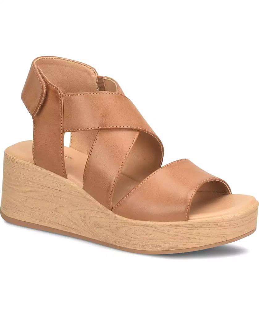 b.o.c. Women's Shola Round Toe Sandals