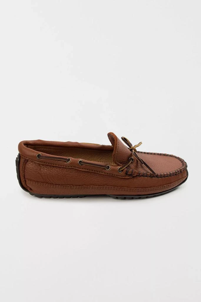 Minnetonka Minnetonka Moosehide Weekender Leather Moccasins