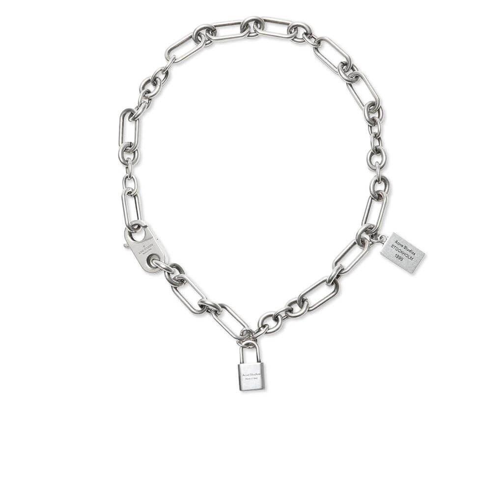 【ACNE STUDIOS】PADLOCK CHAIN NECKLACE Shop Acne Studios Padlock Chain Necklace on Sale at BeyondStyle