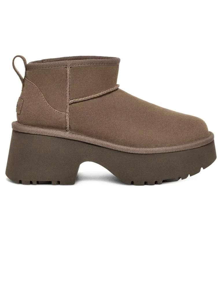 UGG Hickory Classic Ultra Mini New Heights Boot 1