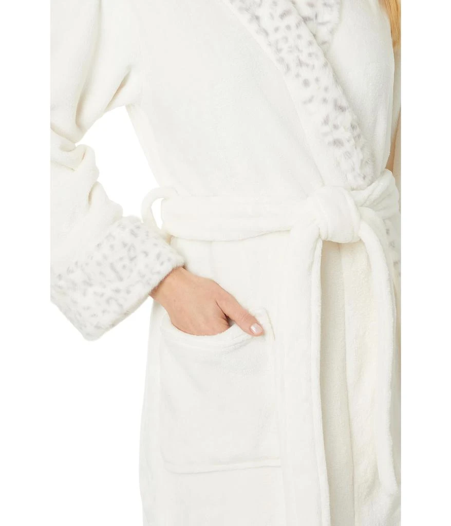 Natori Plush Lynx Robe 3
