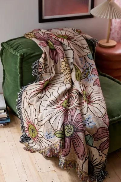 Calhoun & Co. Calhoun & Co. Pastel Garden Tapestry Throw Blanket 1