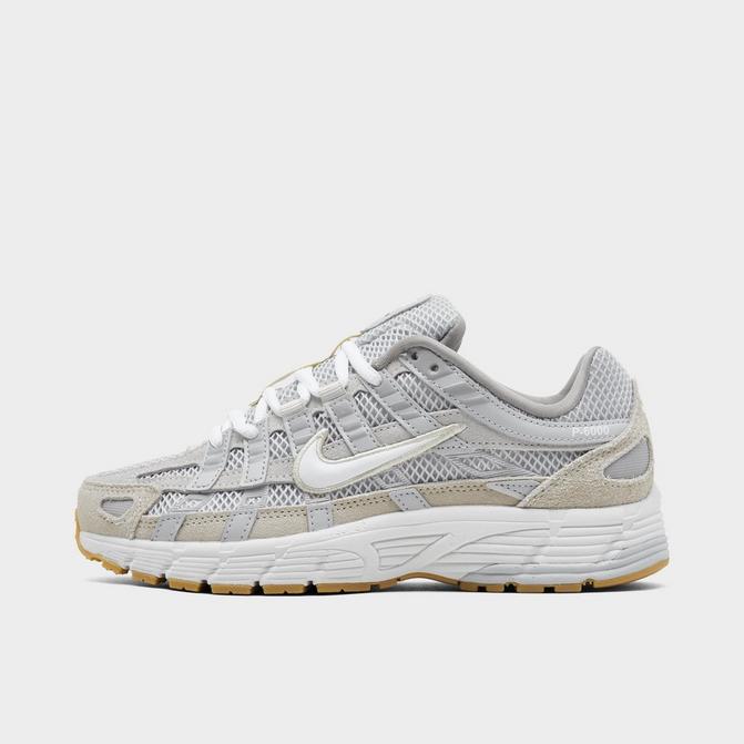 NIKE Women's Nike P-6000 Casual Shoes
