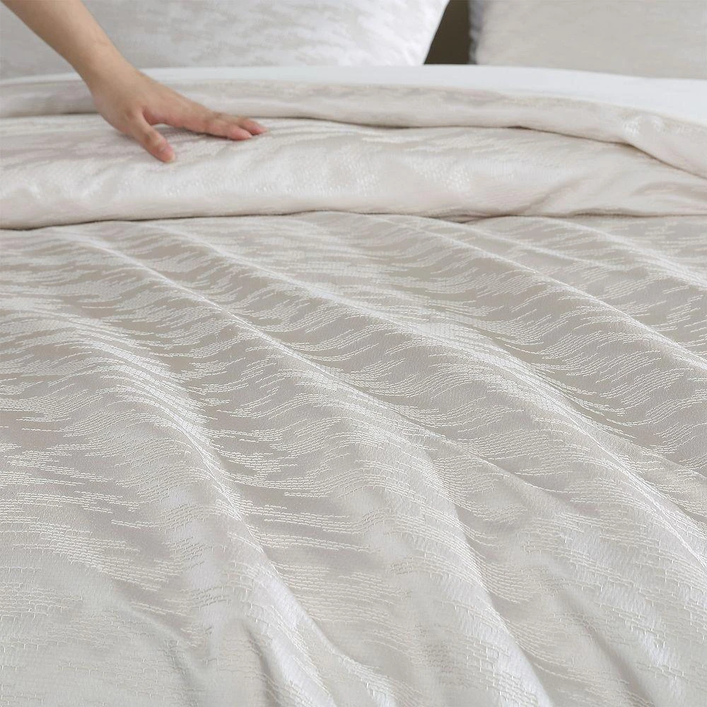 Vera Wang Illusion Textured 3 Piece Duvet Cover Set, King 3