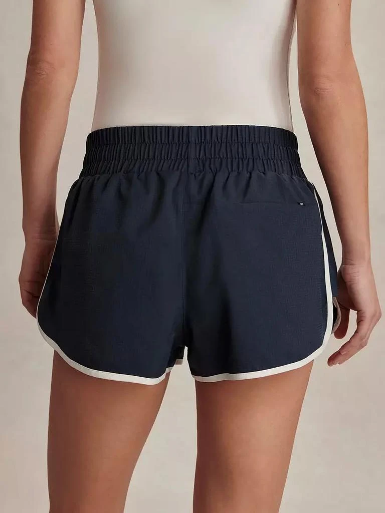 Varley Varley Women
s Arlington 2" Short 3