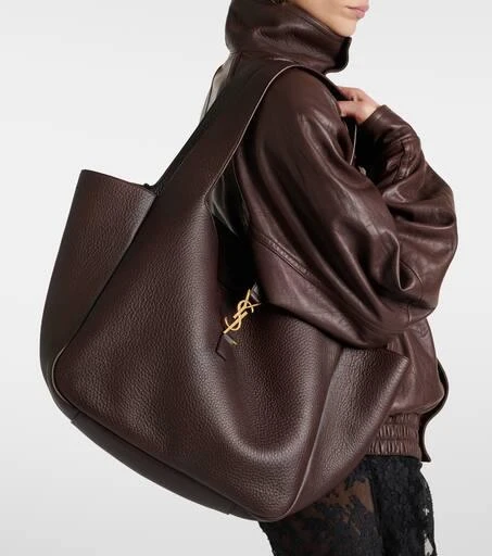 Yves Saint Laurent Le 5 à 7 Bea Large leather shopper 2