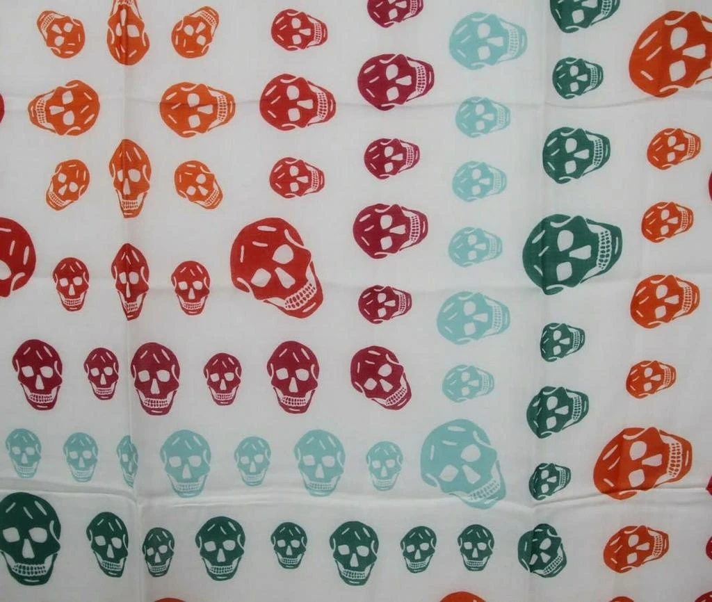 Alexander McQueen Alexander McQueen Women
s Shawl With Multiskull Box Print 2