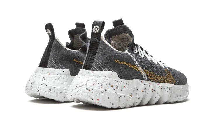 NIKE Nike Space Hippie 01 4