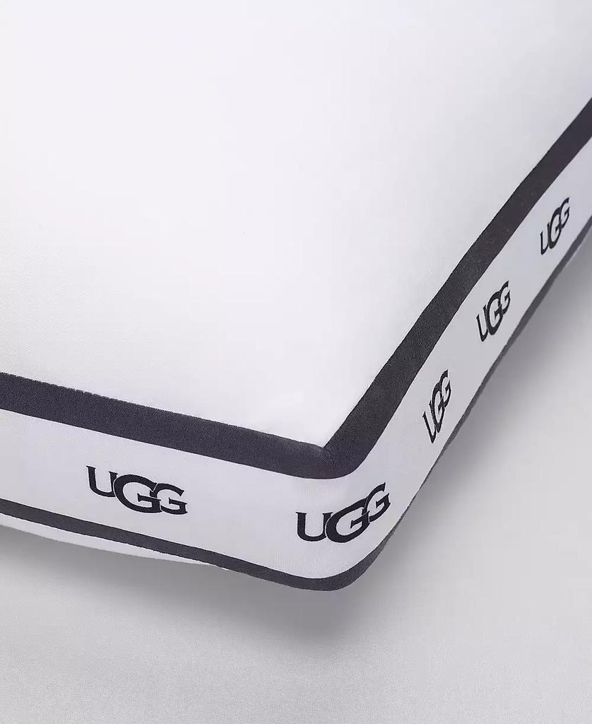UGG Devon Basic Pillow
