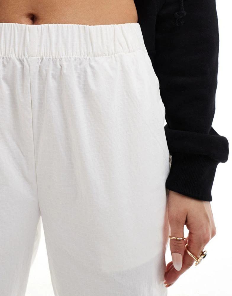 RAINS Rains Tomar stretch ripstop utility trousers in powder white 5