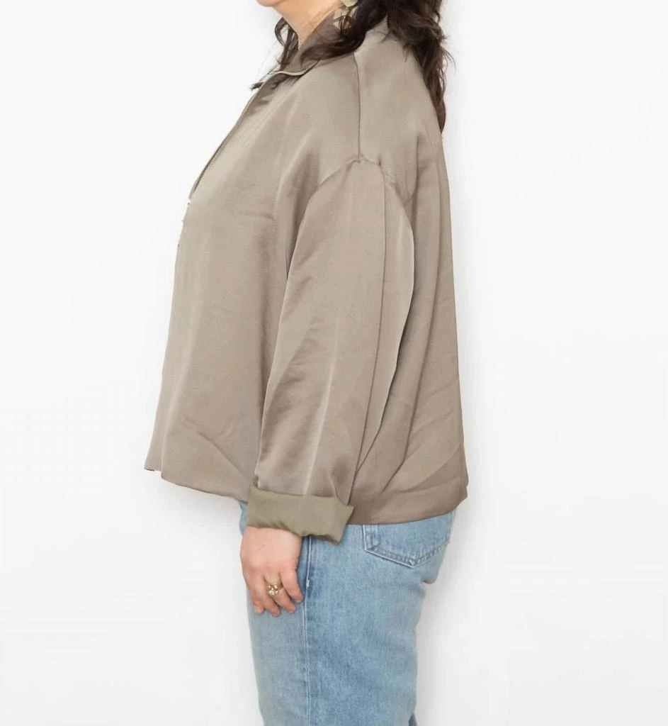6397 6397 - Liquid Jacket 3