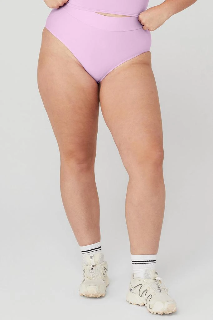 Alo Airlift Record-Breaker Boyshort - Sugarplum Pink 5