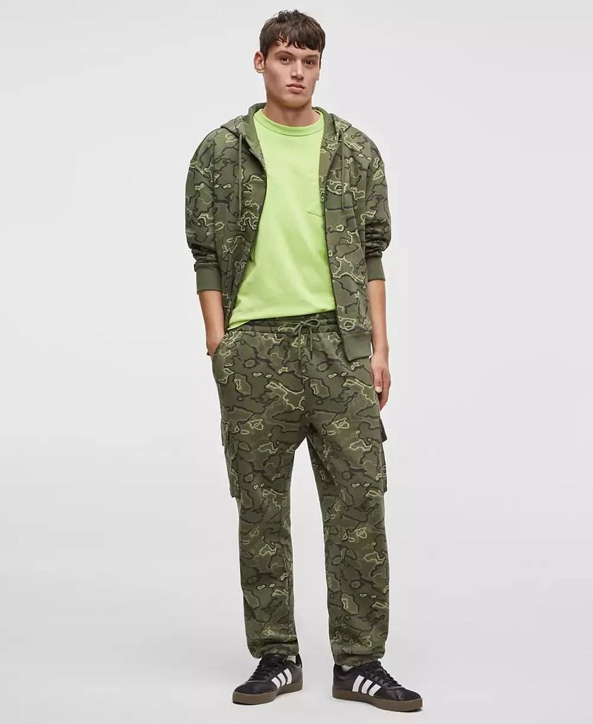 Mode of One Men's Regular-Fit Camo Cargo Jogger Pants, Exclusively at Macy's 1