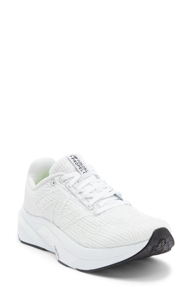 New Balance New Balance FuelCell Propel V5 Running Shoe