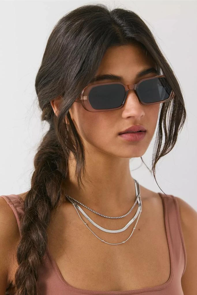Urban Outfitters Mae Chunky Rectangle Sunglasses 1