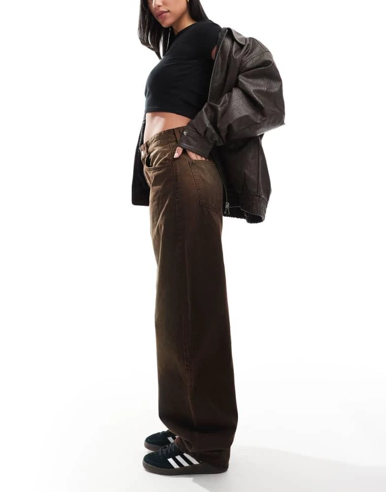 Bershka Bershka ultra wide leg jeans in brown 3