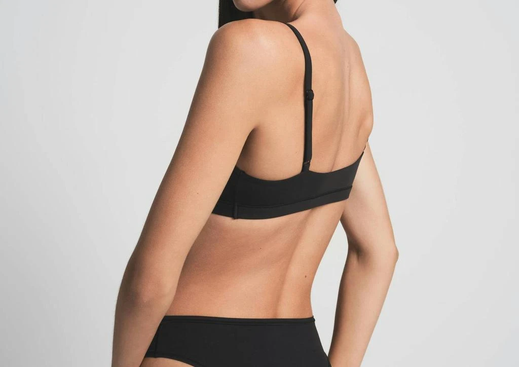 SKIMS Skims - FITS EVERYBODY SCOOP BRALETTE 2