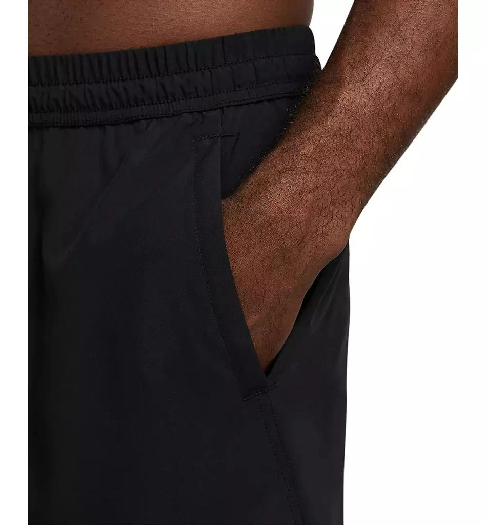 NIKE Men's Form Dri-FIT Unlined Versatile 7" Shorts 3