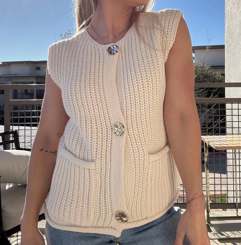1 the Woman Calli Sweater Vest In White