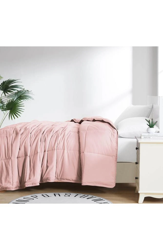 SOUTHSHORE FINE LINENS Vilano Down Alternative 4